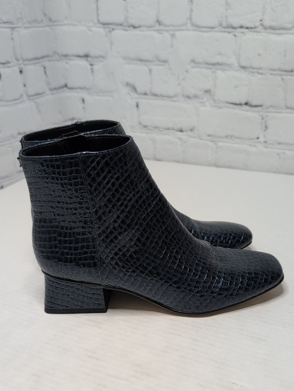 Circus By Sam Edelman Daysi Faux Leather Croc Embossed Block Heel Boots